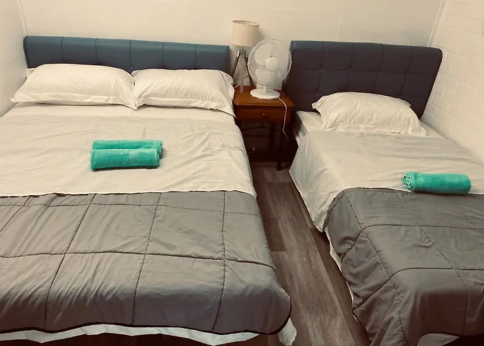 Yny Guest House
